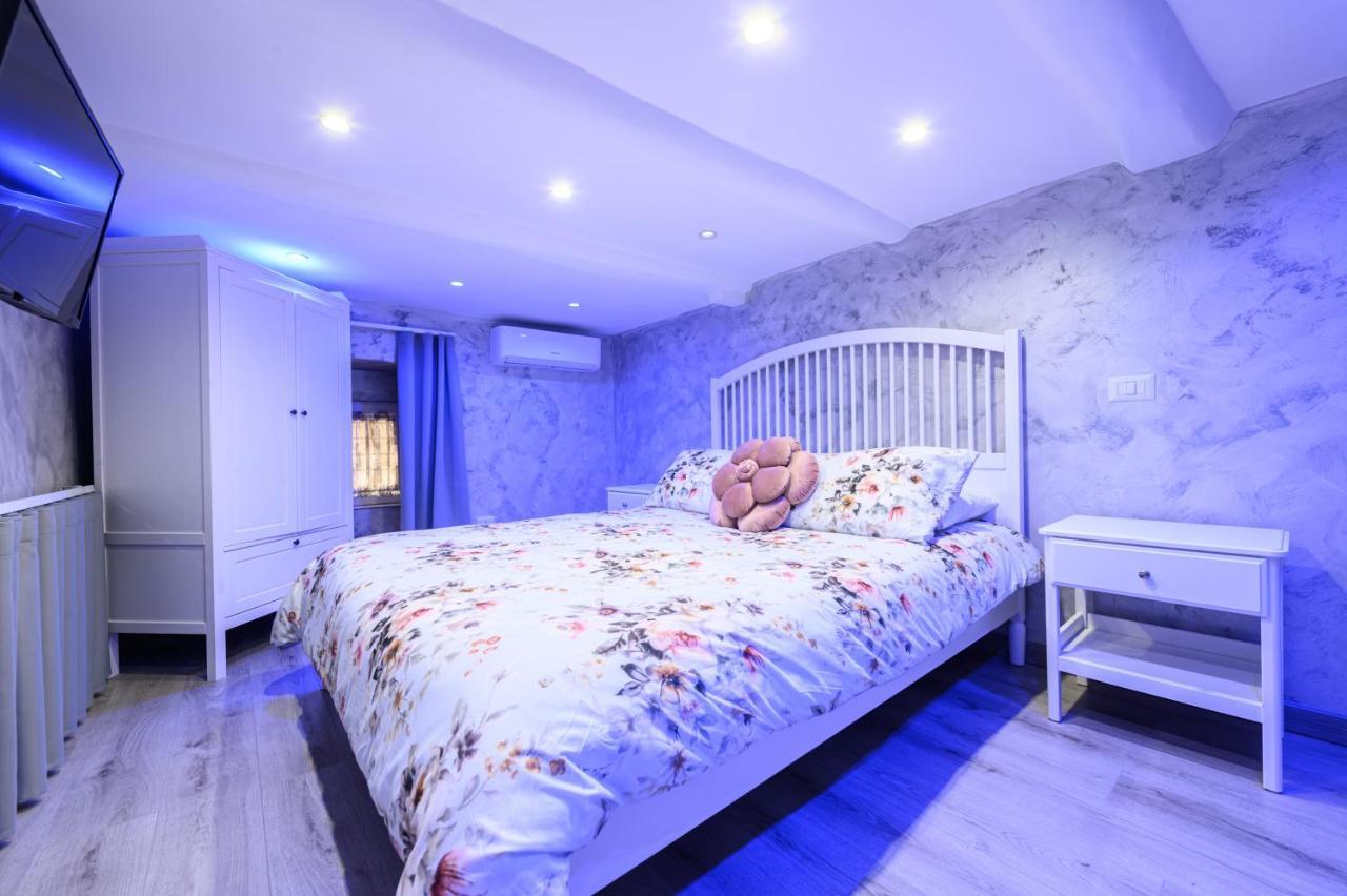 La Magnifica Napoli Apartments White House Extérieur photo