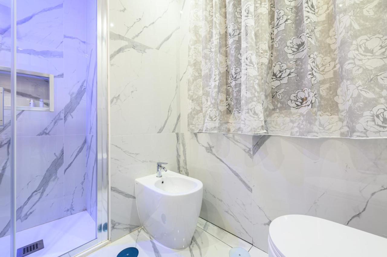 La Magnifica Napoli Apartments White House Extérieur photo